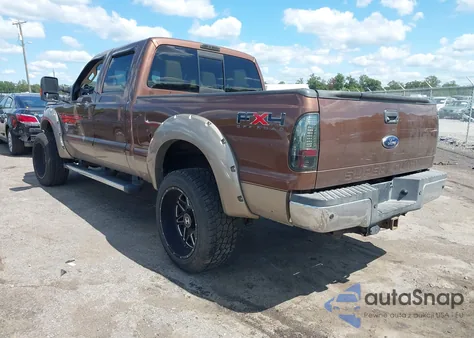 2011 Ford F250 Lariat z USA, uszkodzony, nr VIN 1FT7W2BT9BEC44137
